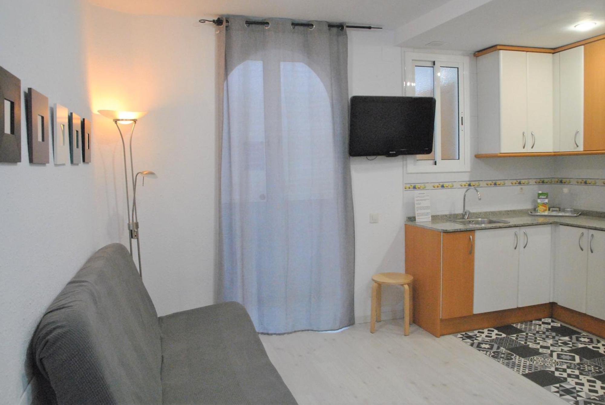 Bcn 324 Apartment Barcelona Luaran gambar